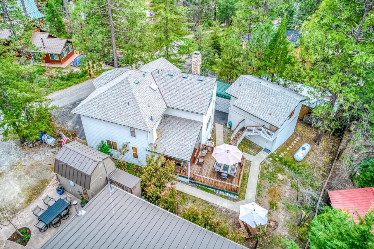 Black Bear Cabin بحيرة باس المظهر الخارجي الصورة